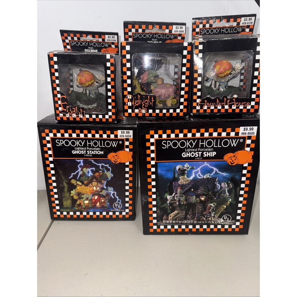 Spooky Hollow Porcelain Lot of 5:Ghost Ship, Ghost Station & 3 Figurines
